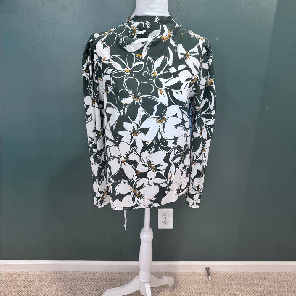 Christy Lynn silk high next blouse, size S